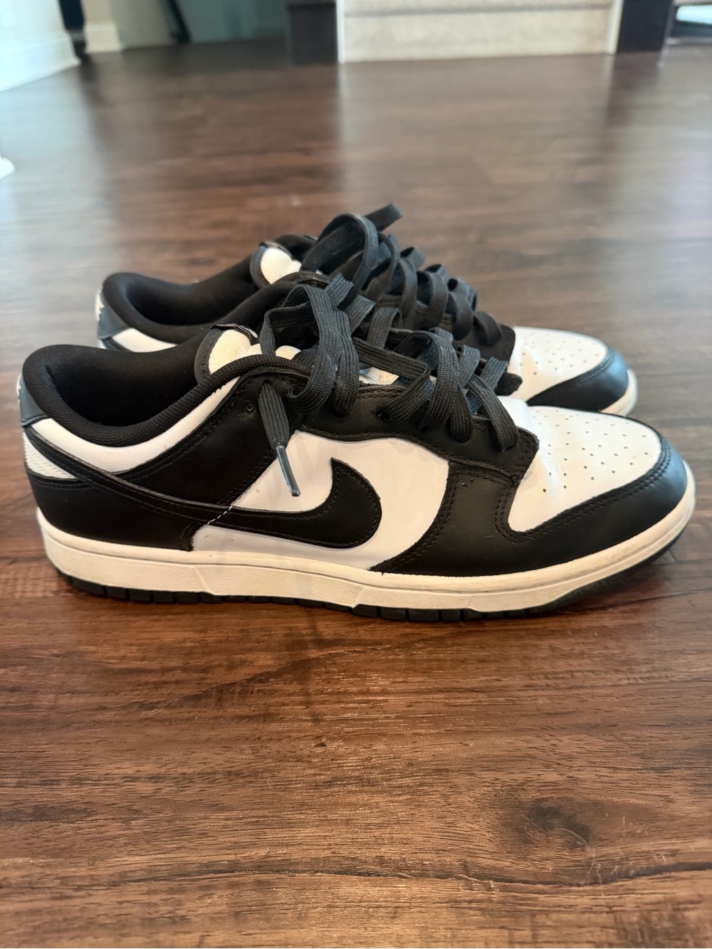 Men’s Nike Dunks Low-Top Sneakers